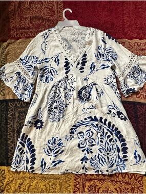 White Tunic Dress with Blue Floral Print